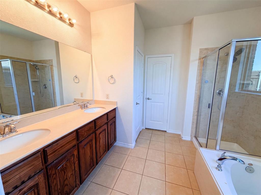 1217 Maverick Lane Property Photo 17