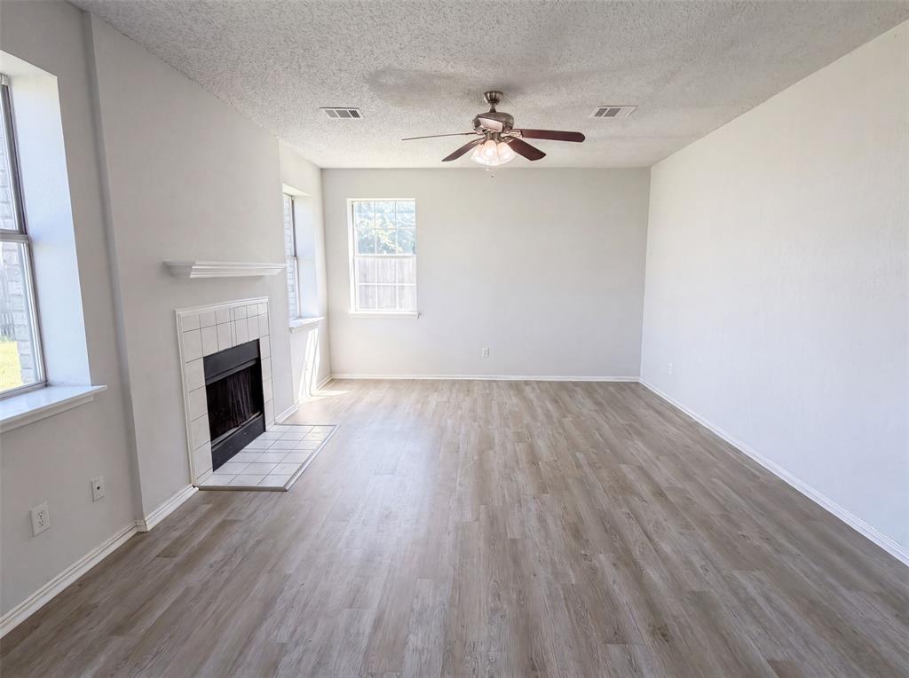 861 Pimernel Lane Property Photo 6