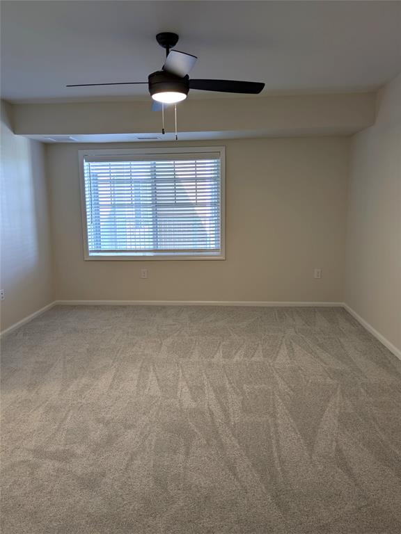 930 Stockton Drive 409 Property Photo 21