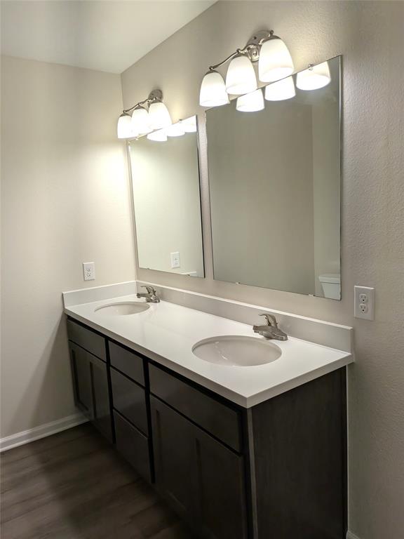930 Stockton Drive 409 Property Photo 27