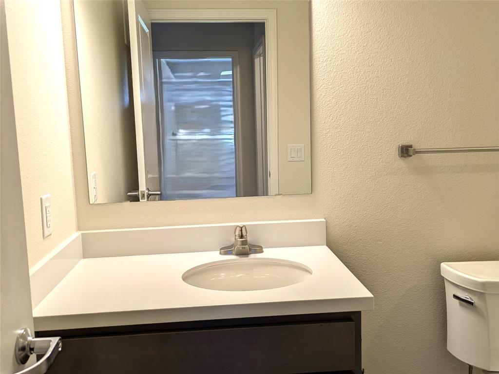 930 Stockton Drive 409 Property Photo 31