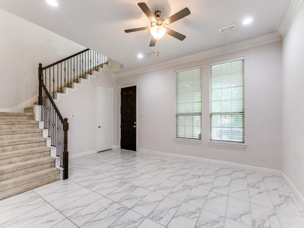 605 Ansley Way Property Photo 3