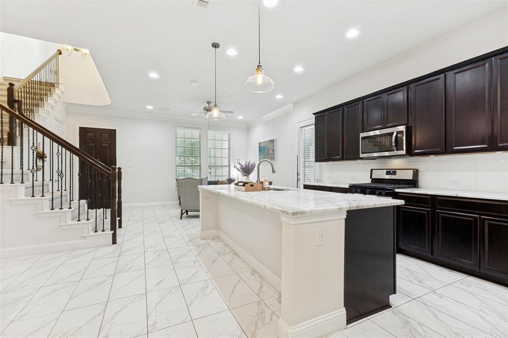 605 Ansley Way Property Photo 12