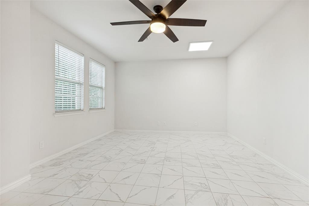 605 Ansley Way Property Photo 17