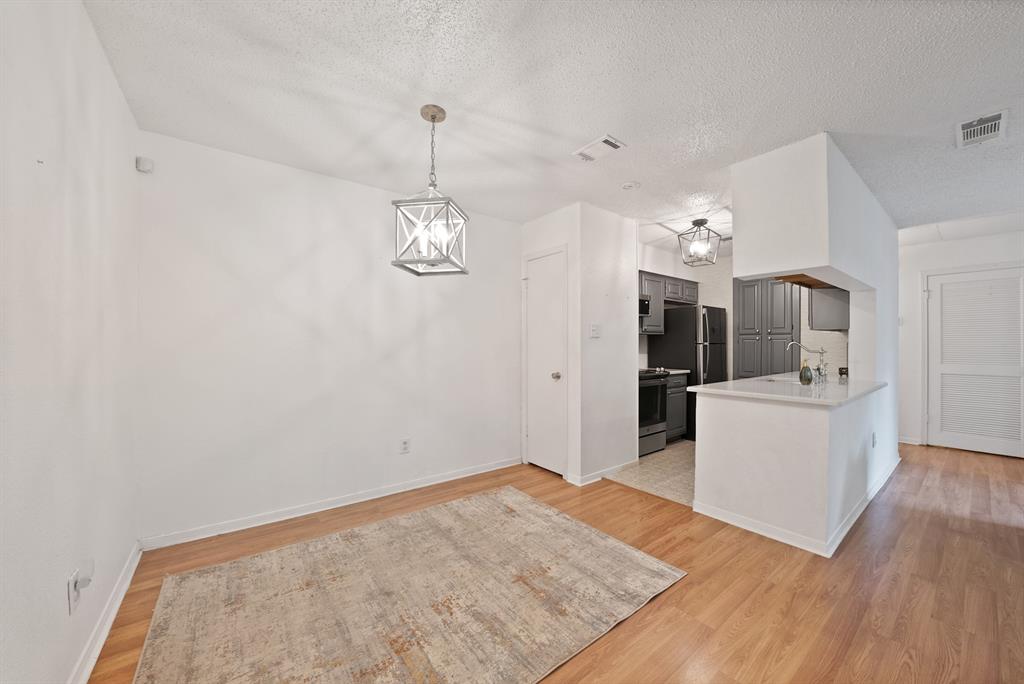 1307 Willoughby Lane 5412 Property Photo 6
