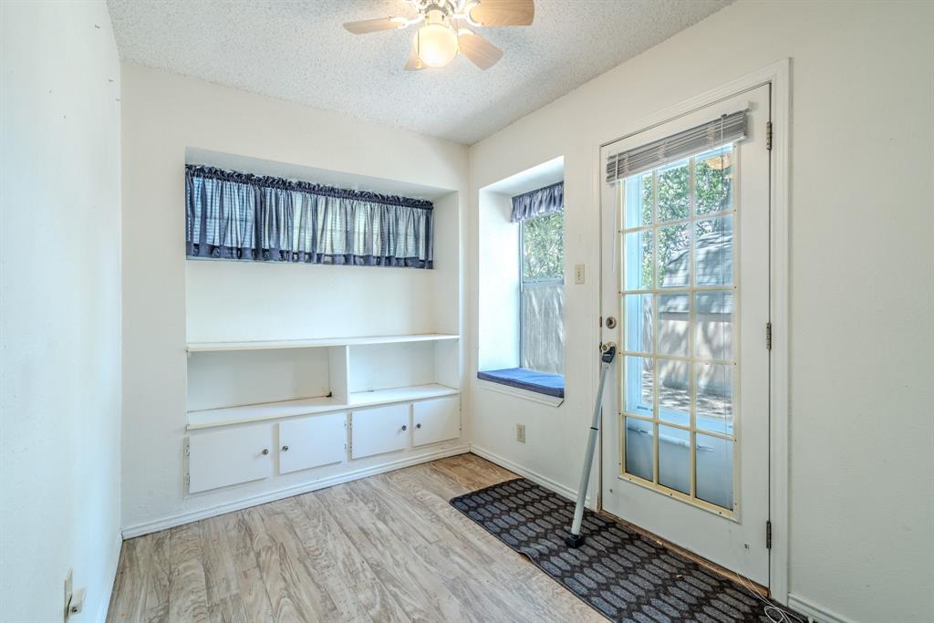 2119 Turf Club Drive Property Photo 11