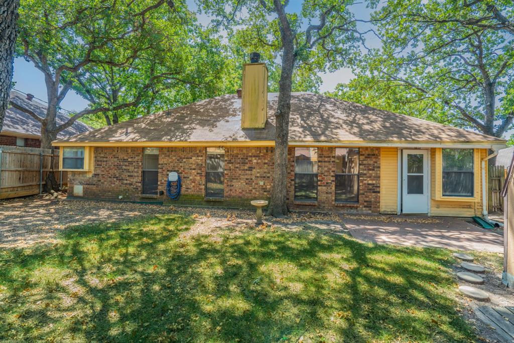 2119 Turf Club Drive Property Photo 23