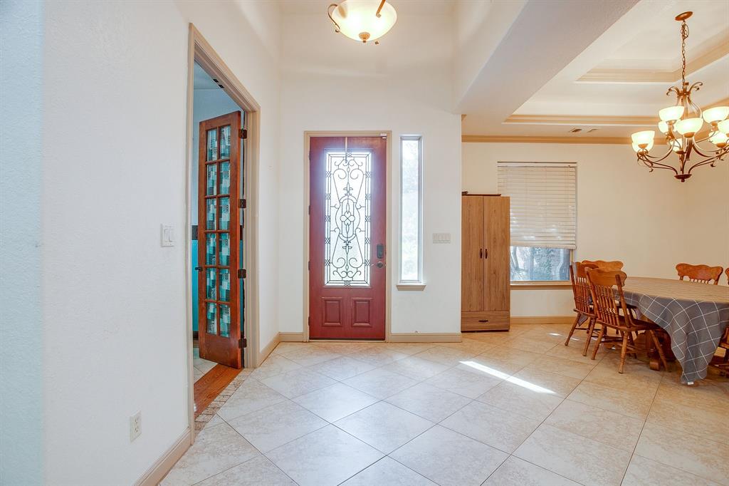 9704 Trinity Court Property Photo 4