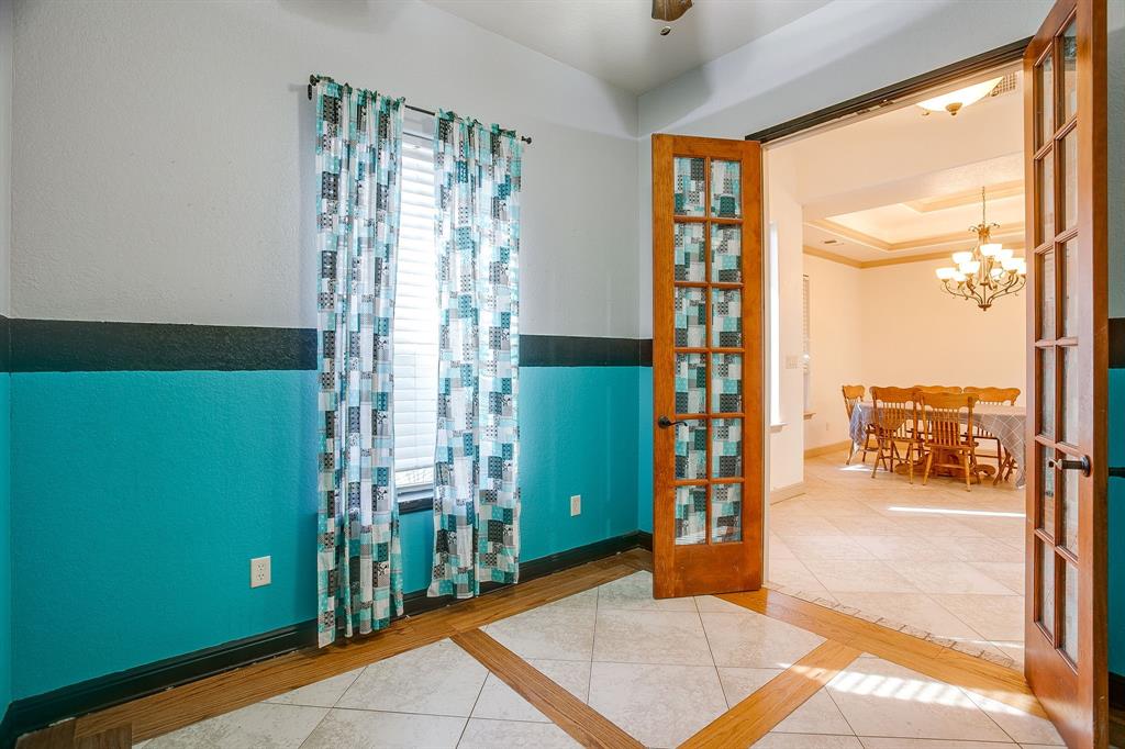 9704 Trinity Court Property Photo 7