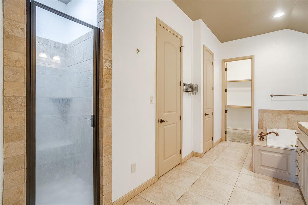 9704 Trinity Court Property Photo 22