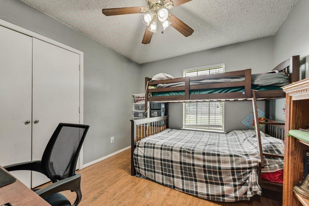 802 N Spears Street Property Photo 16