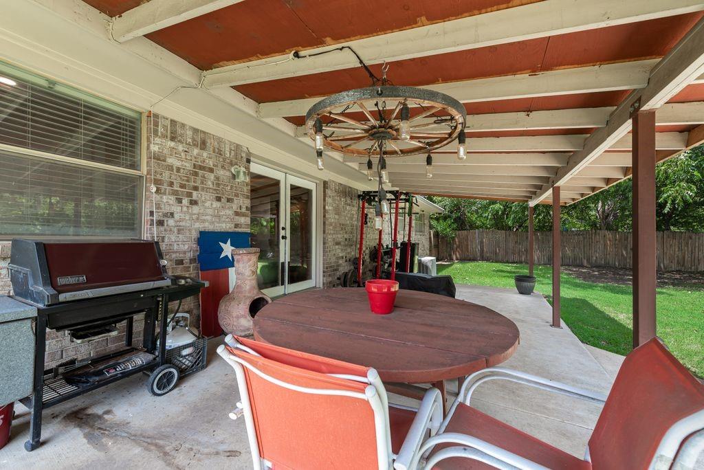 802 N Spears Street Property Photo 18