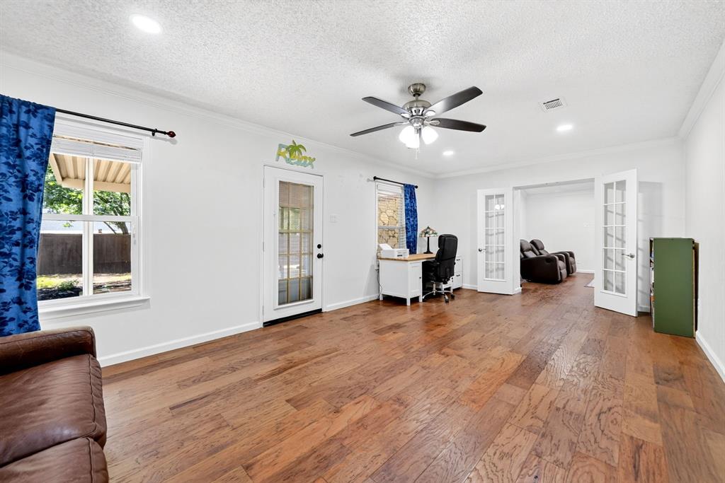 8248 Whitewing Drive Property Photo 6