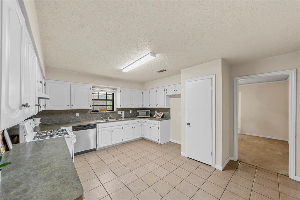 506 Willowcrest Drive Property Photo 19