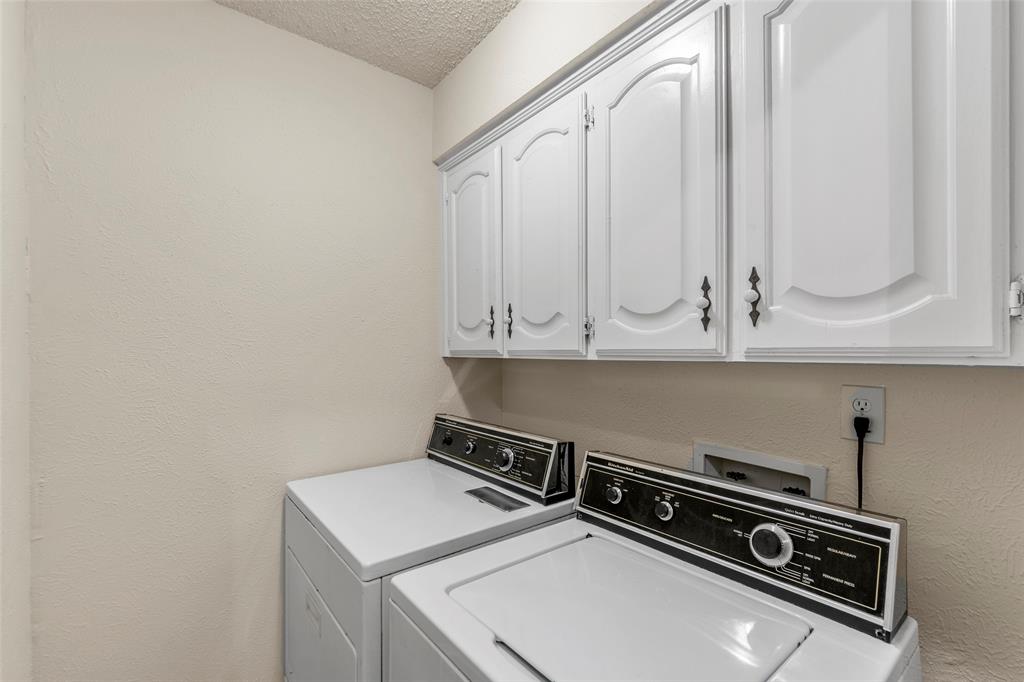 506 Willowcrest Drive Property Photo 27