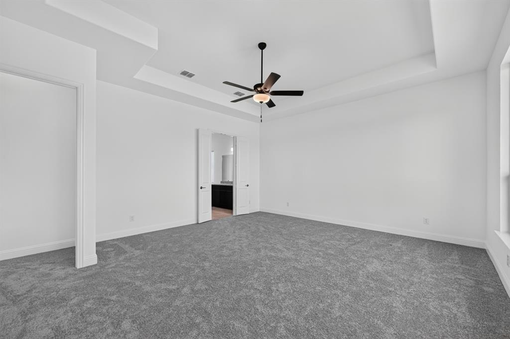 1709 Yellow Rose Road Property Photo 5