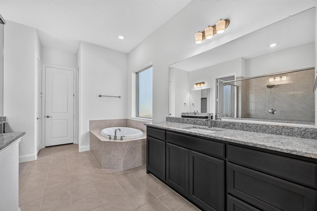 1709 Yellow Rose Road Property Photo 12