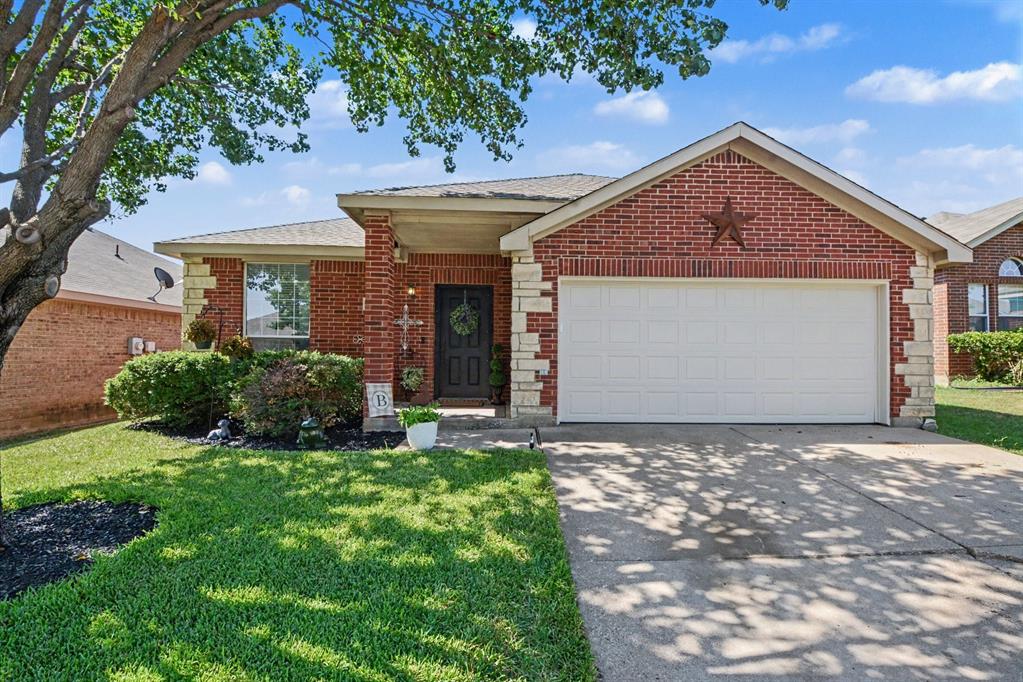 4932 Spur Ridge Court Property Photo 1
