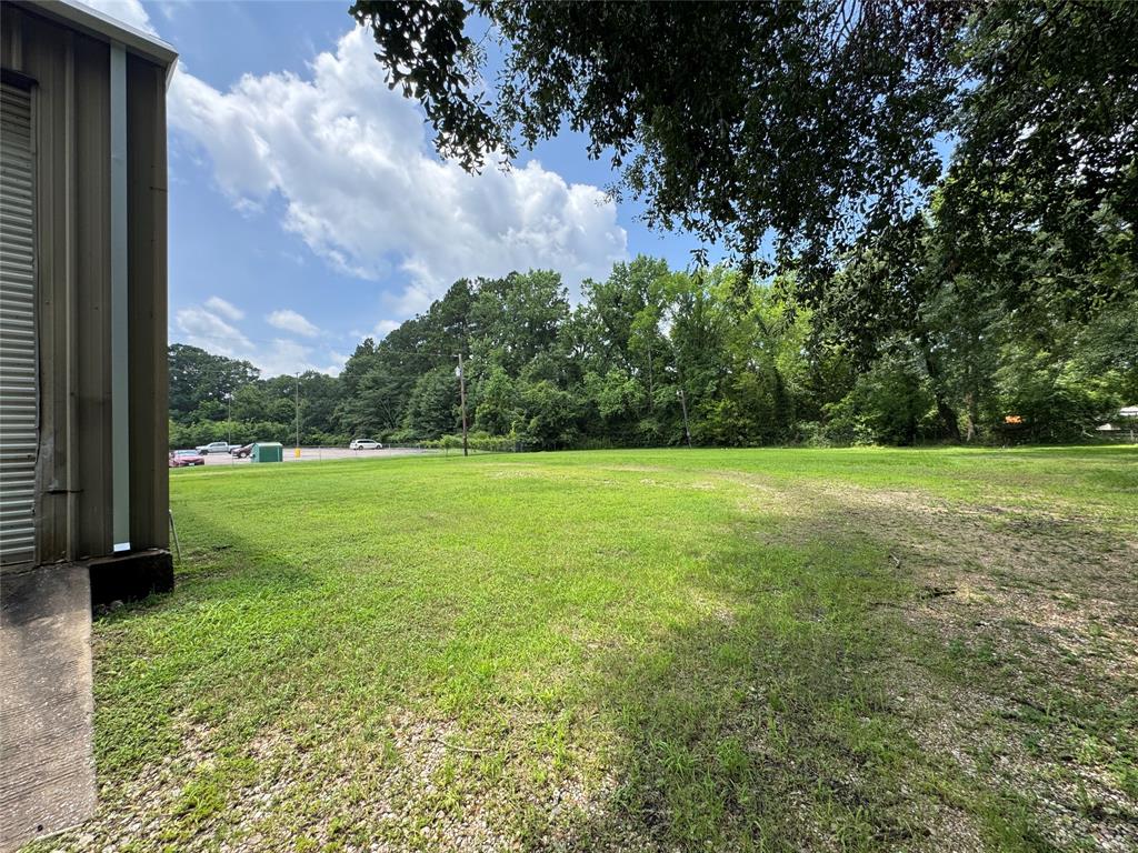 1208 S Chestnut Street Property Photo 13