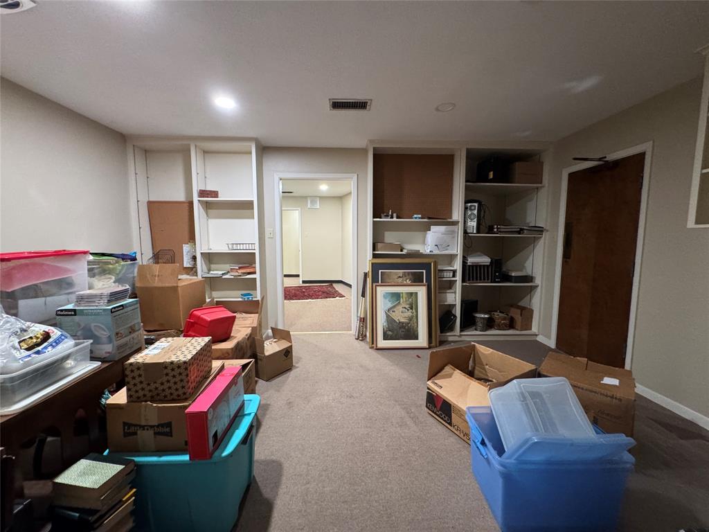 1208 S Chestnut Street Property Photo 34