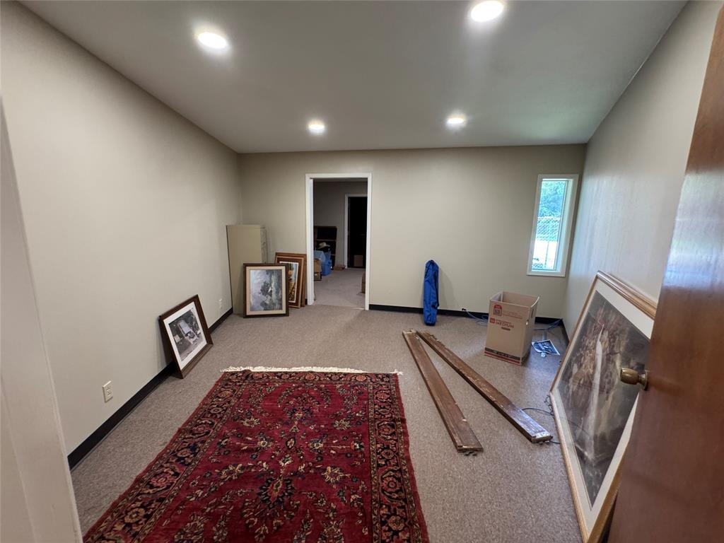 1208 S Chestnut Street Property Photo 36