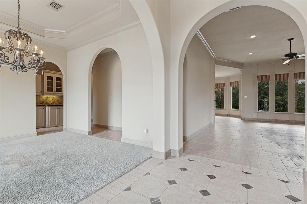 2213 Clear Creek Drive Property Photo 6