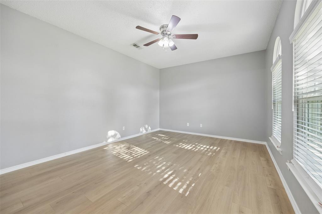 753 Summerfield Drive Property Photo 19