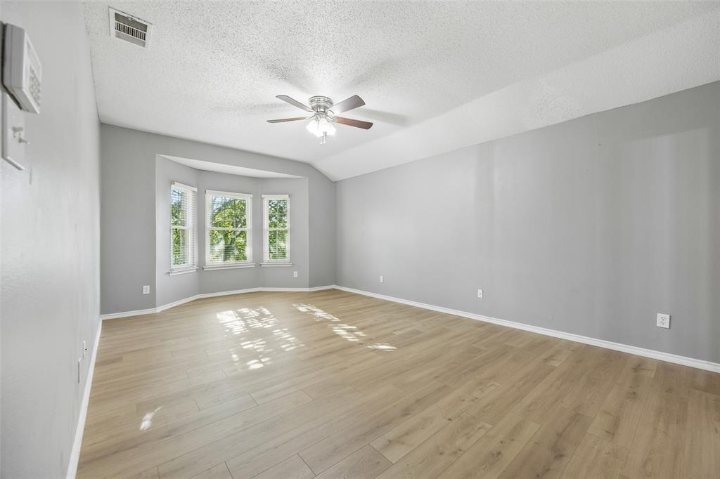 753 Summerfield Drive Property Photo 20
