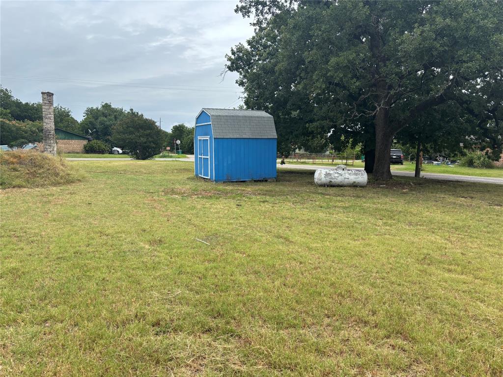218 Tolar Cemetery Road Property Photo 4