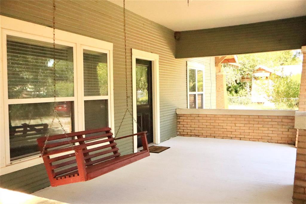 203 E Bennett Street Property Photo 17