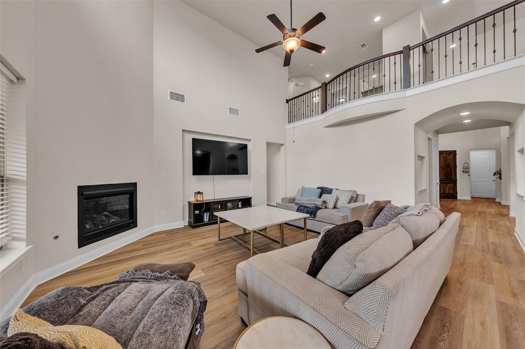 2103 Horizon Drive Property Photo 6