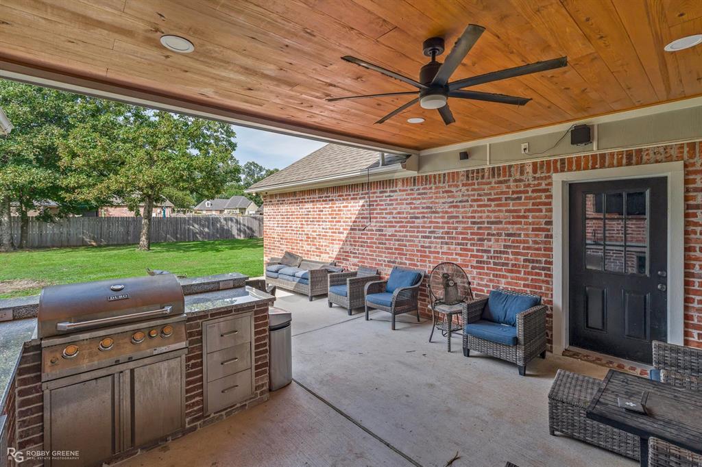 1761 Turning Leaf Trail Property Photo 4