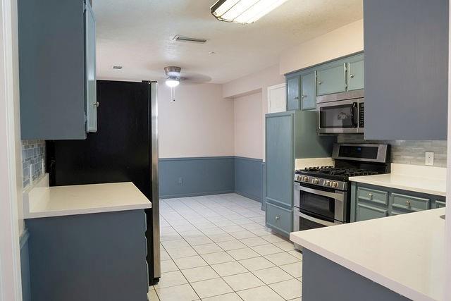2405 Ridgewood Drive Property Photo 14