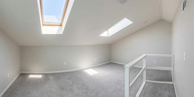 2405 Ridgewood Drive Property Photo 16