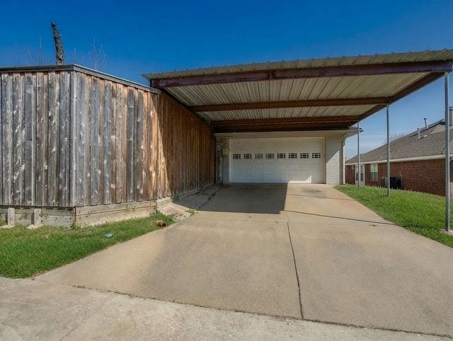 2405 Ridgewood Drive Property Photo 24