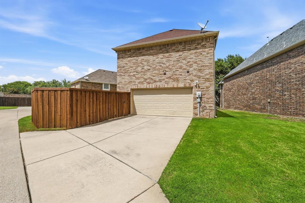 1611 Estacado Drive Property Photo 22