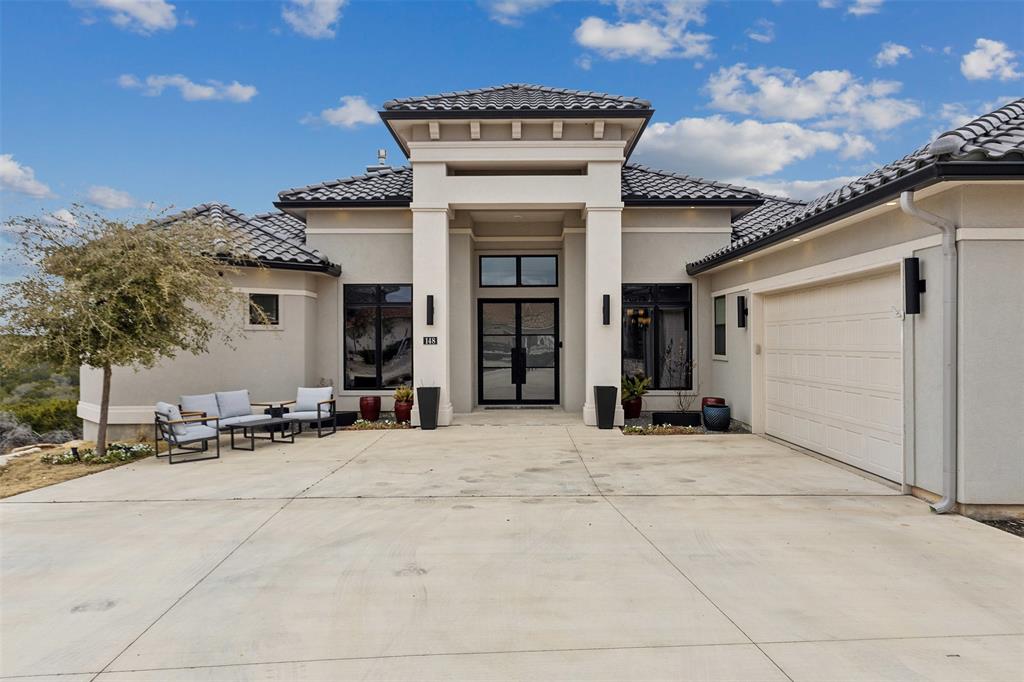 148 Valley View Property Photo 3