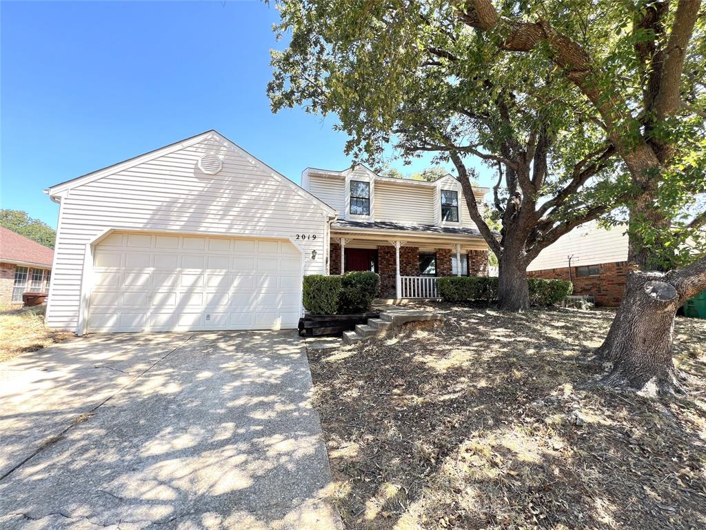 2019 Longmeadow Court Property Photo 1