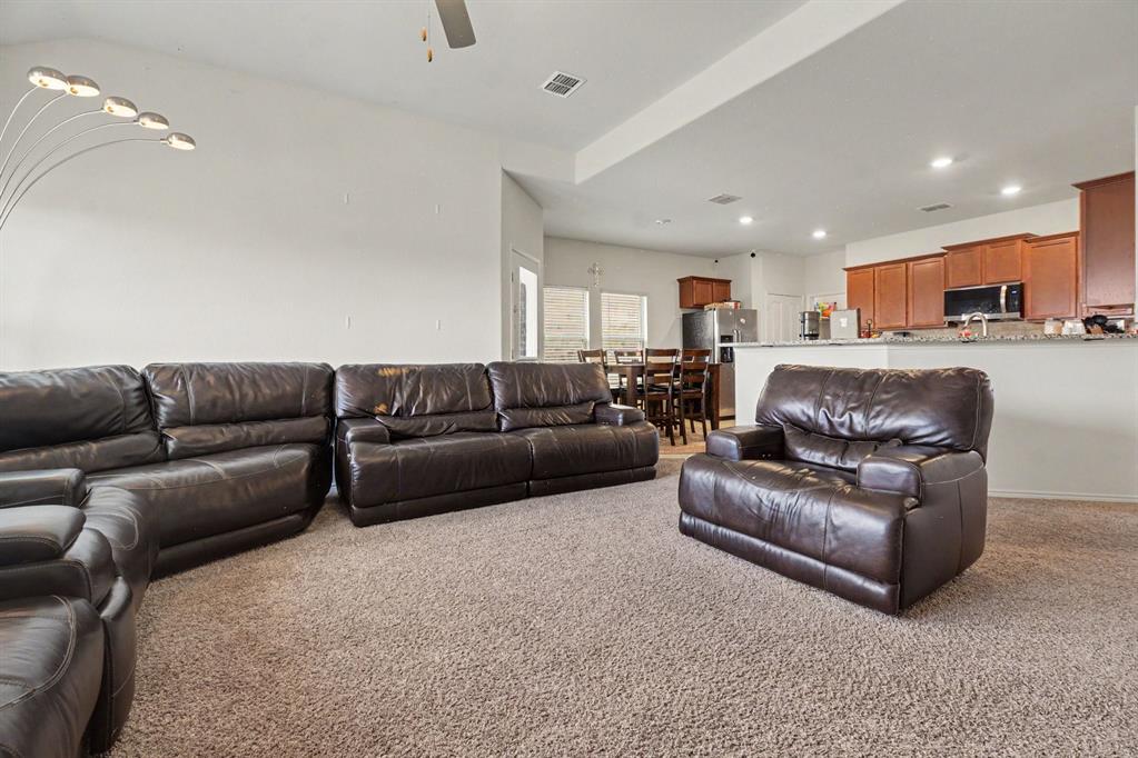 305 Pitt Circle Property Photo 11