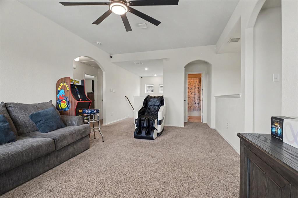 305 Pitt Circle Property Photo 14