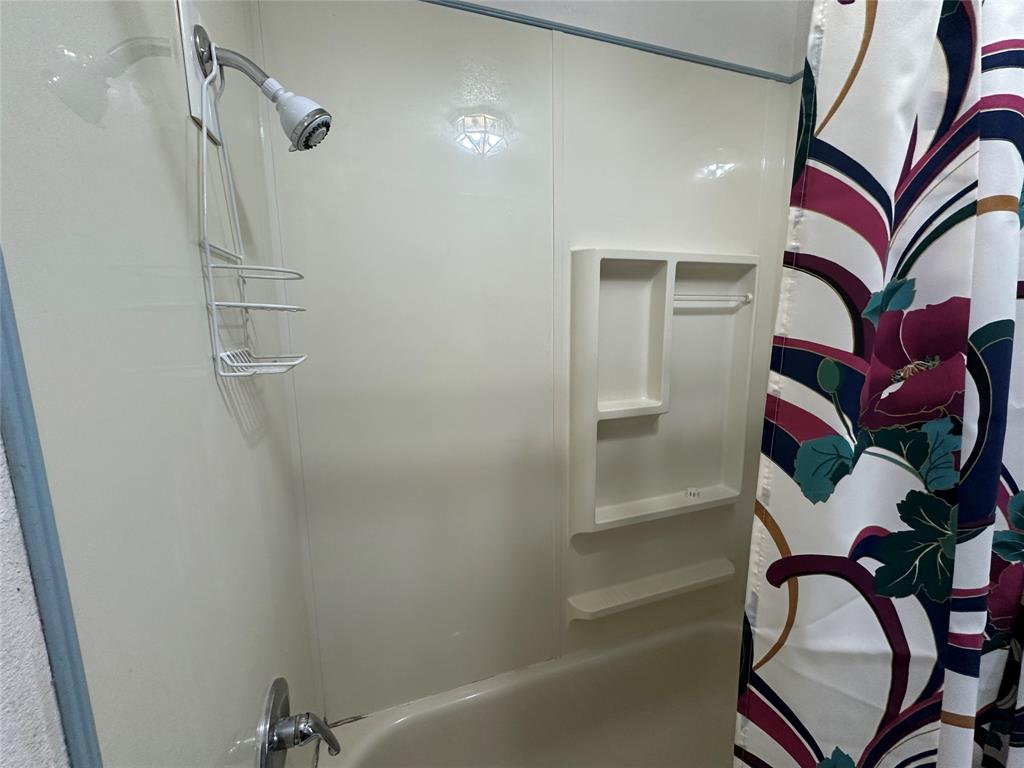 377c County Road 3244 Property Photo 30