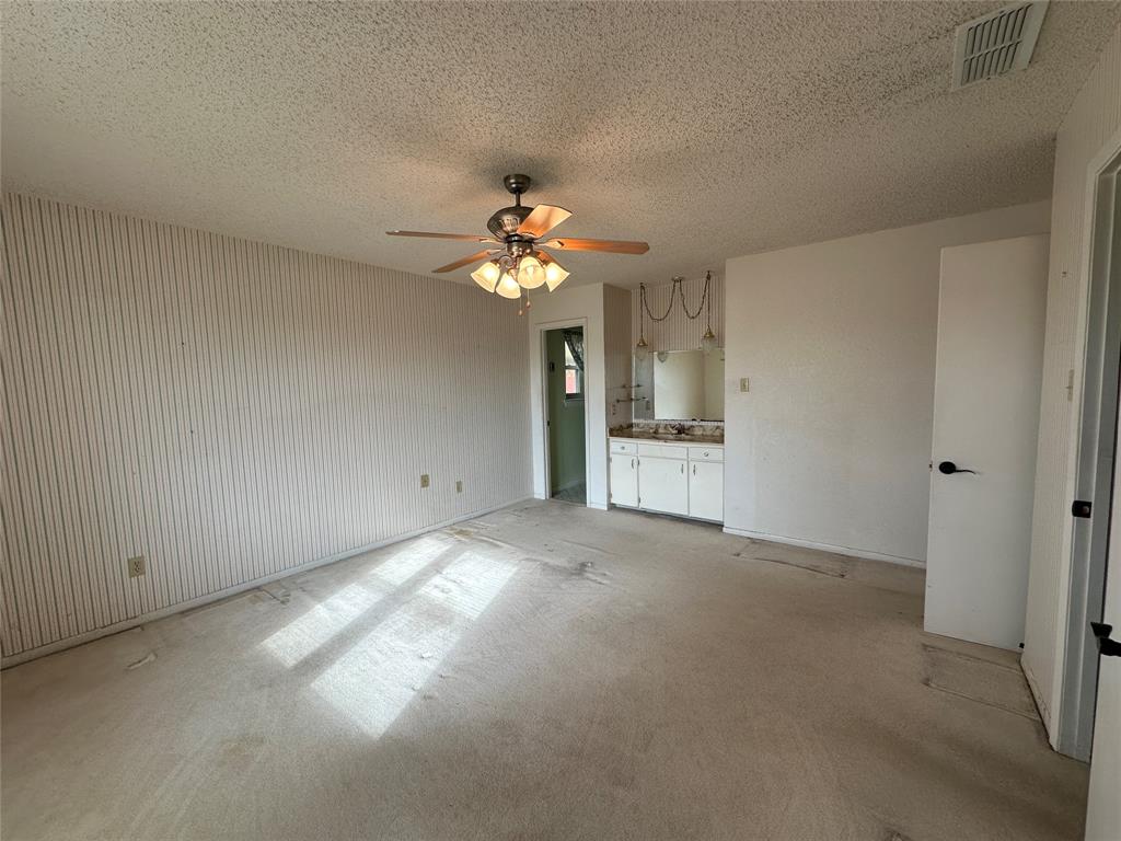 377c County Road 3244 Property Photo 31