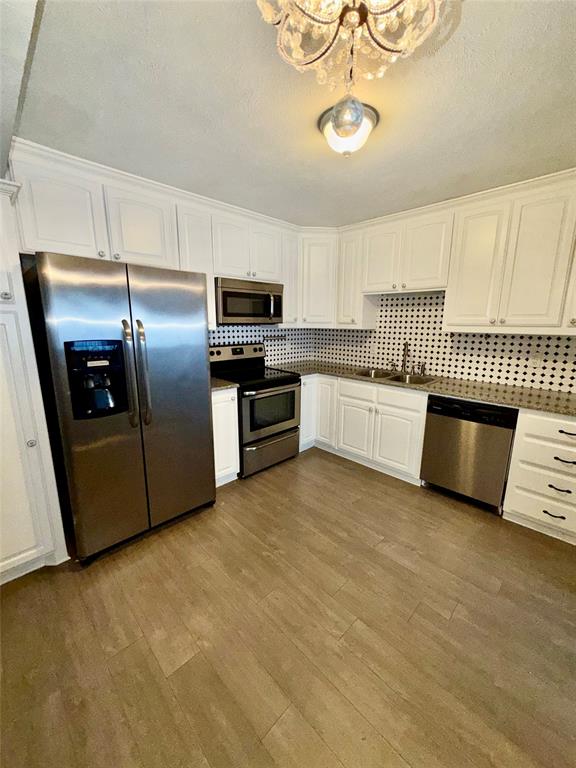 7855 Meadow Park Drive B Property Photo 1