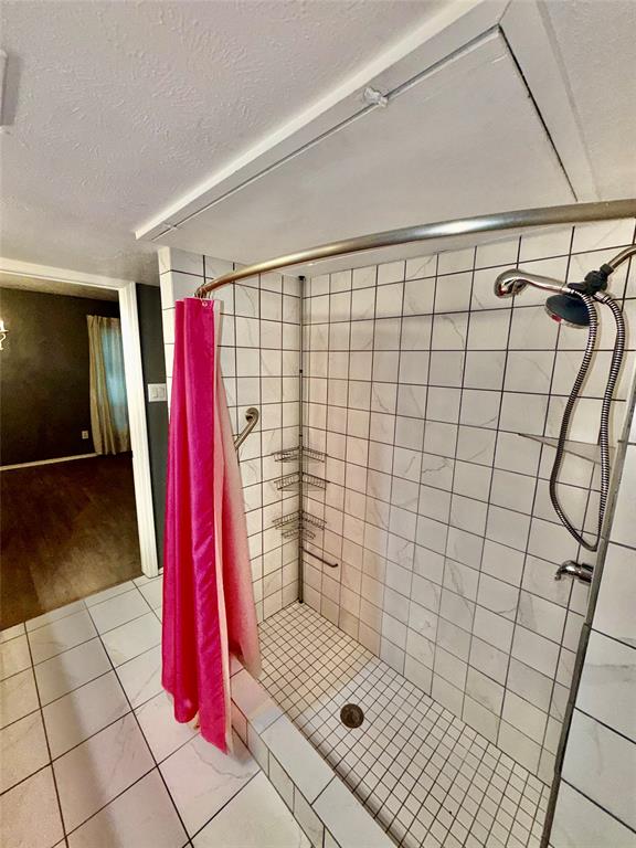 7855 Meadow Park Drive B Property Photo 10