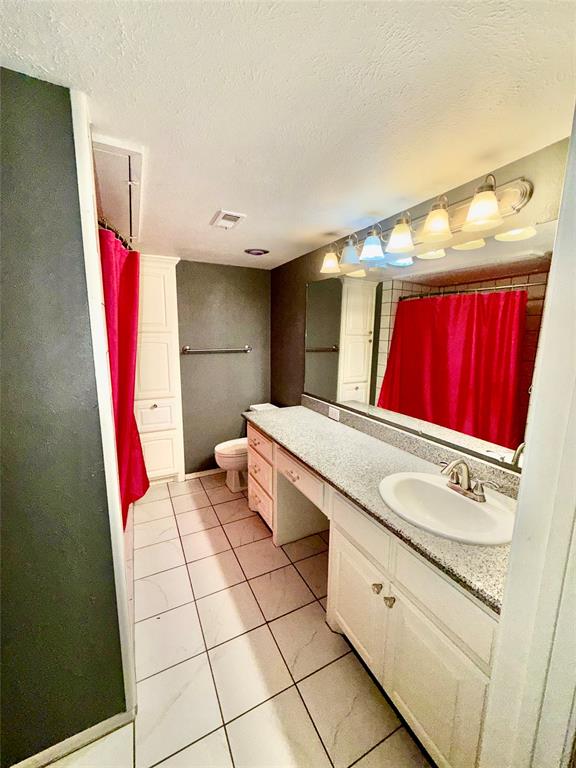 7855 Meadow Park Drive B Property Photo 12