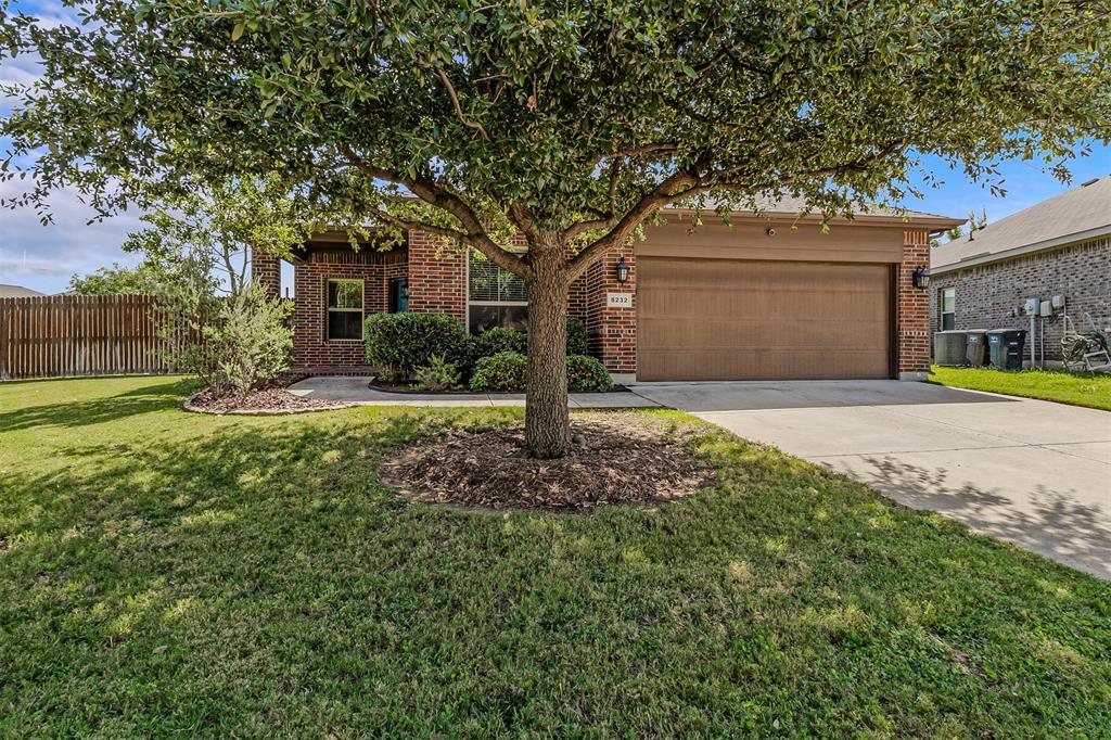 8232 Sleeping Doe Drive Property Photo 1