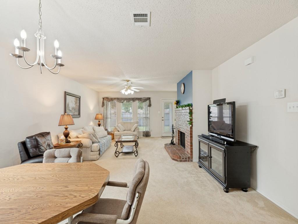 9809 Nixon Drive Property Photo 5