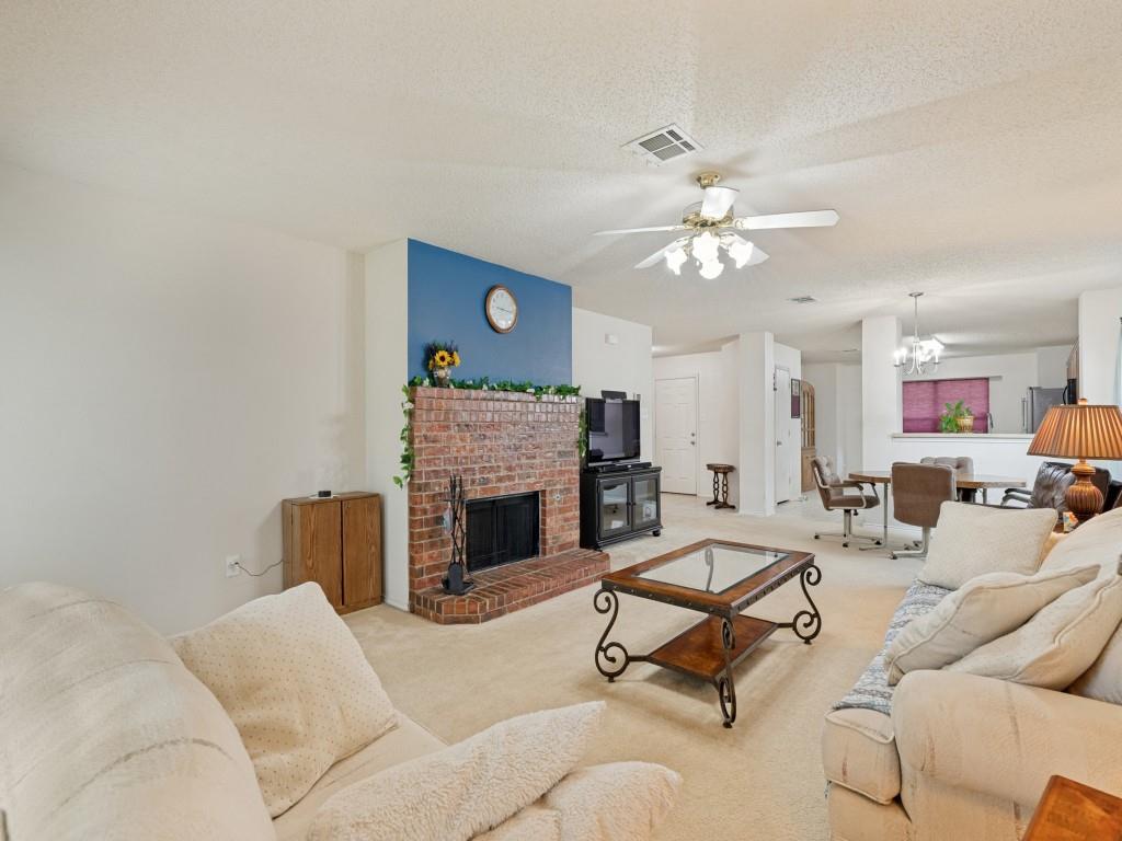 9809 Nixon Drive Property Photo 7