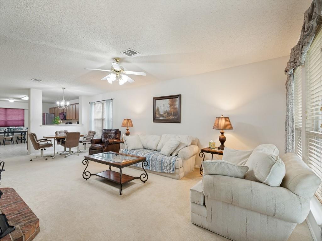 9809 Nixon Drive Property Photo 8