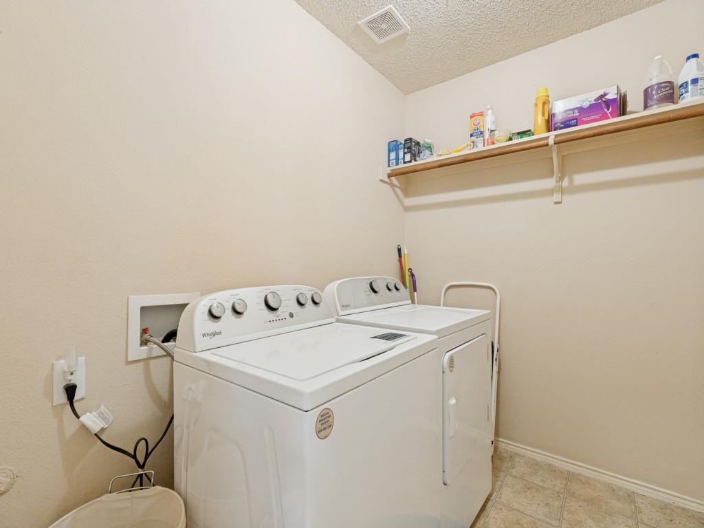 9809 Nixon Drive Property Photo 15